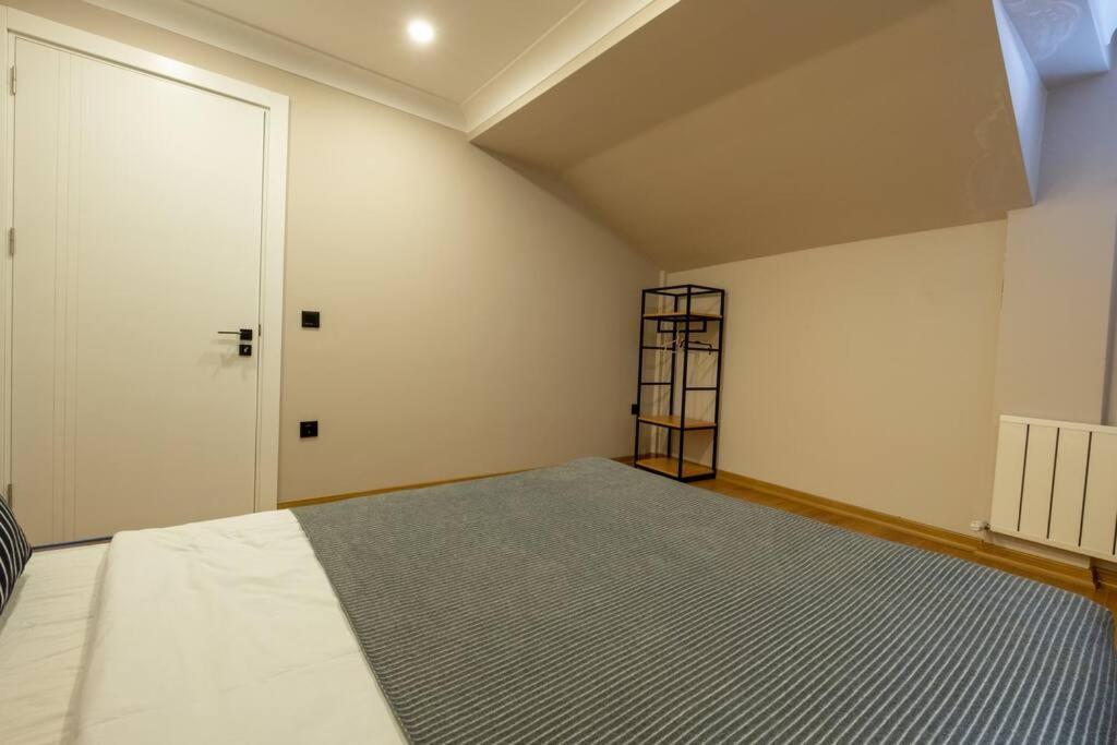 Bosphorus View With 2 Bedrooms Daire